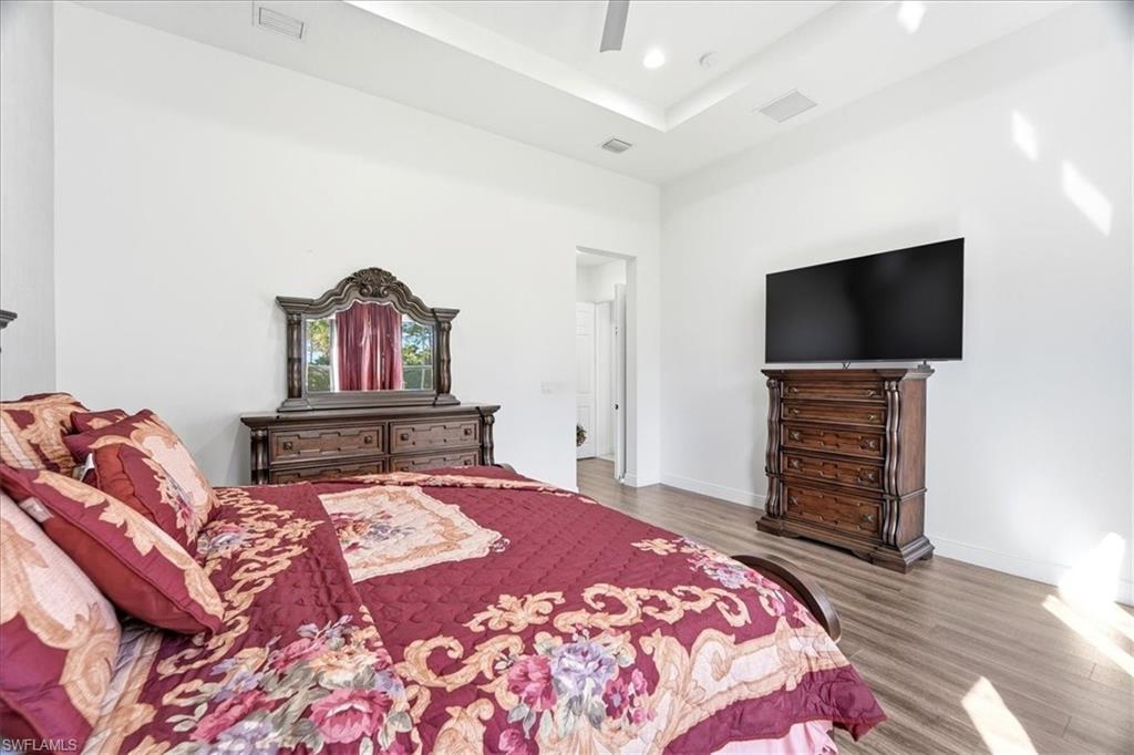 MAPLE RIDGE - Residential