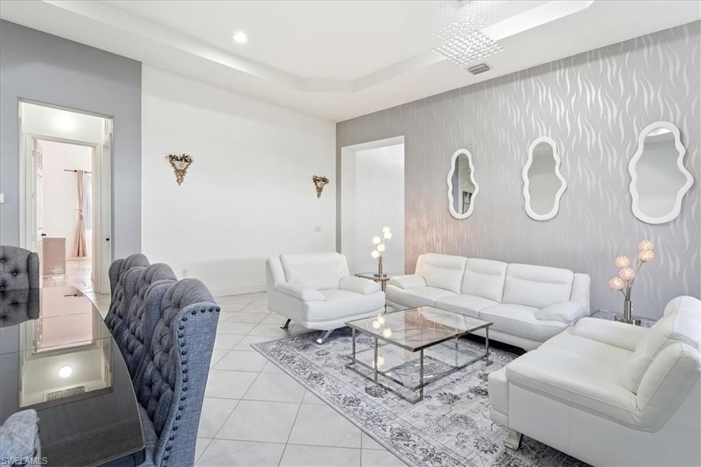 MAPLE RIDGE - Residential