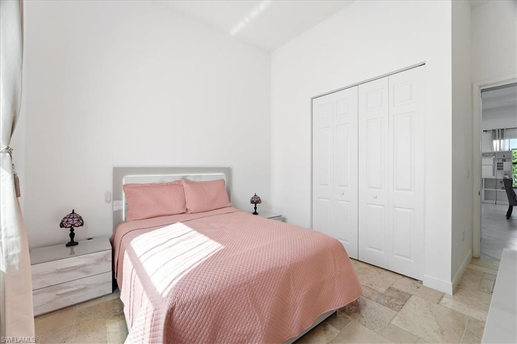 MAPLE RIDGE - Residential