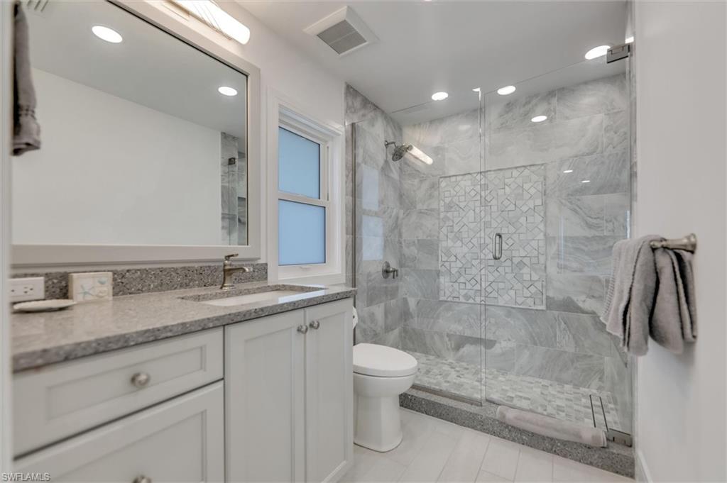 BEACH HOMES - Residential