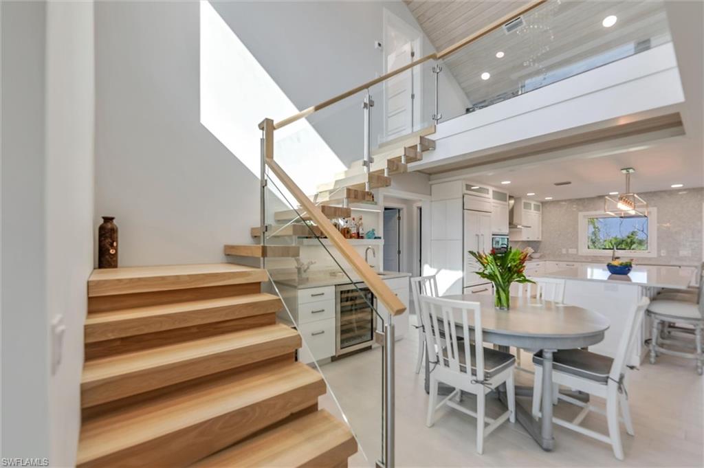 BEACH HOMES - Residential