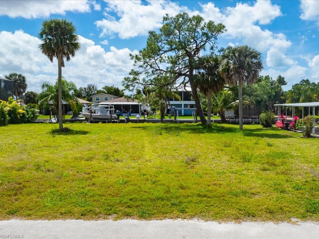 ESTERO BAY SHORES - Land