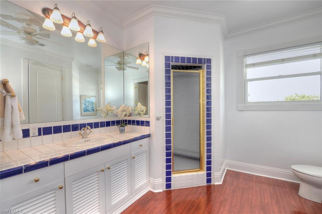 AQUALANE SHORES - Residential