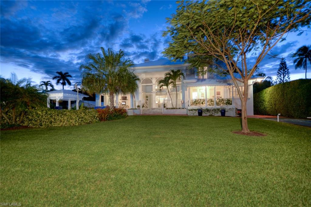 AQUALANE SHORES - Residential