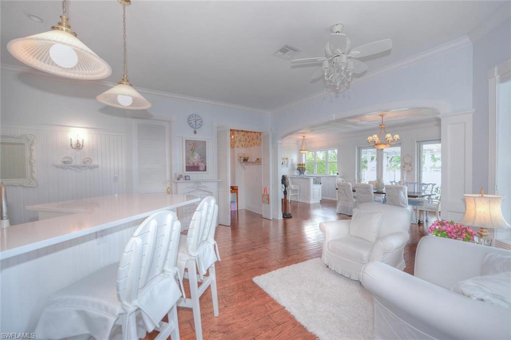 AQUALANE SHORES - Residential