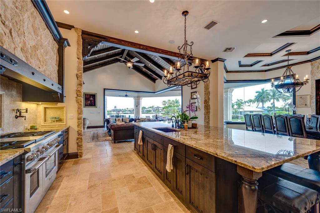 MARCO BEACH - Residential