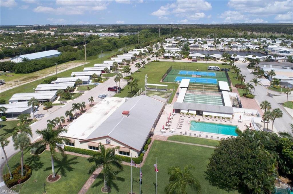 BAYSIDE ESTATES - Residential