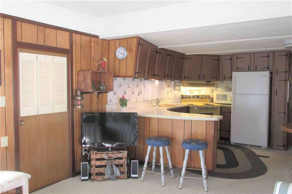 BAYSIDE ESTATES - Residential