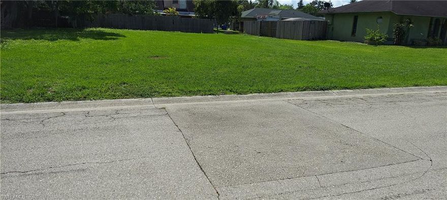 This beautiful lot is in a quiet neighborhood in Fort Myers. If you're looking to build your dream home or investment property, this lot is perfect. It's clean and ready to build on. The location is within a short distance of downtown Fort Myers. For this price, it won't last, so check it out today before it's gone.