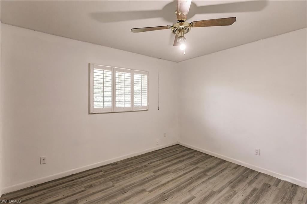 NAPLES PARK - Residential