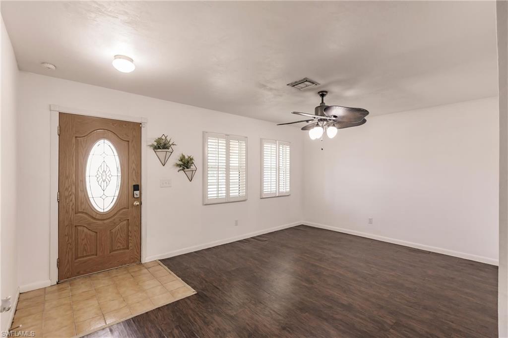 NAPLES PARK - Residential