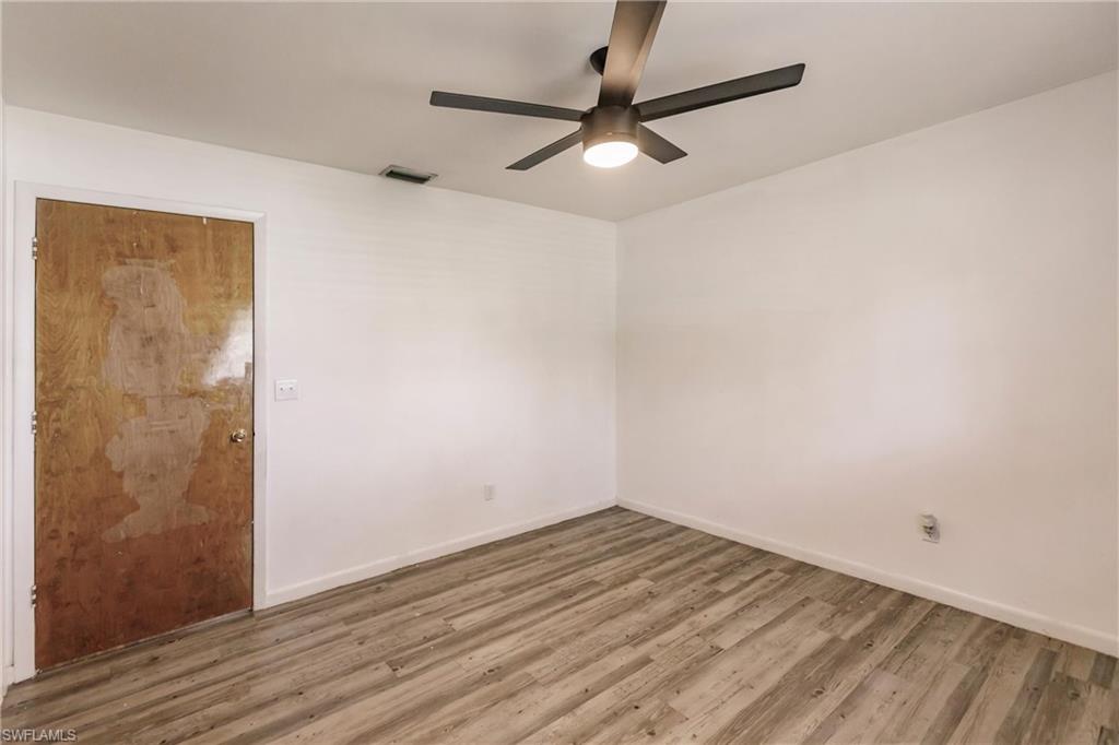 NAPLES PARK - Residential