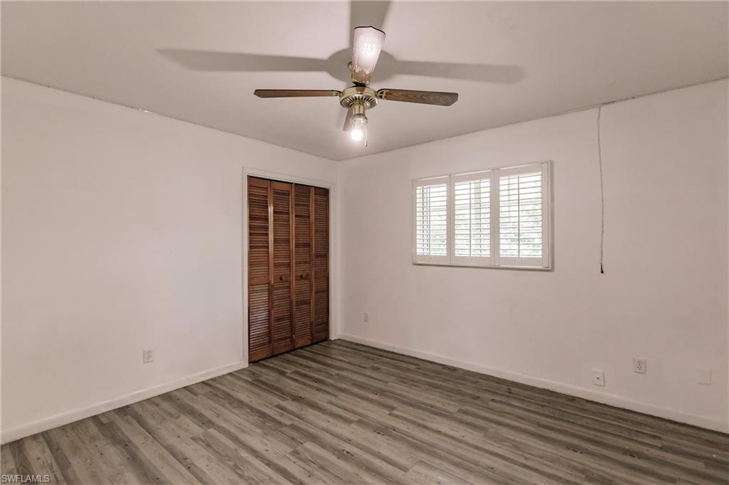 NAPLES PARK - Residential