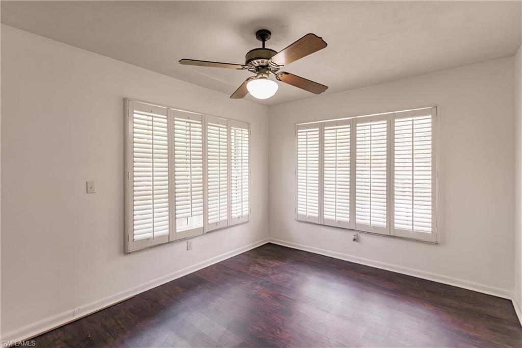 NAPLES PARK - Residential