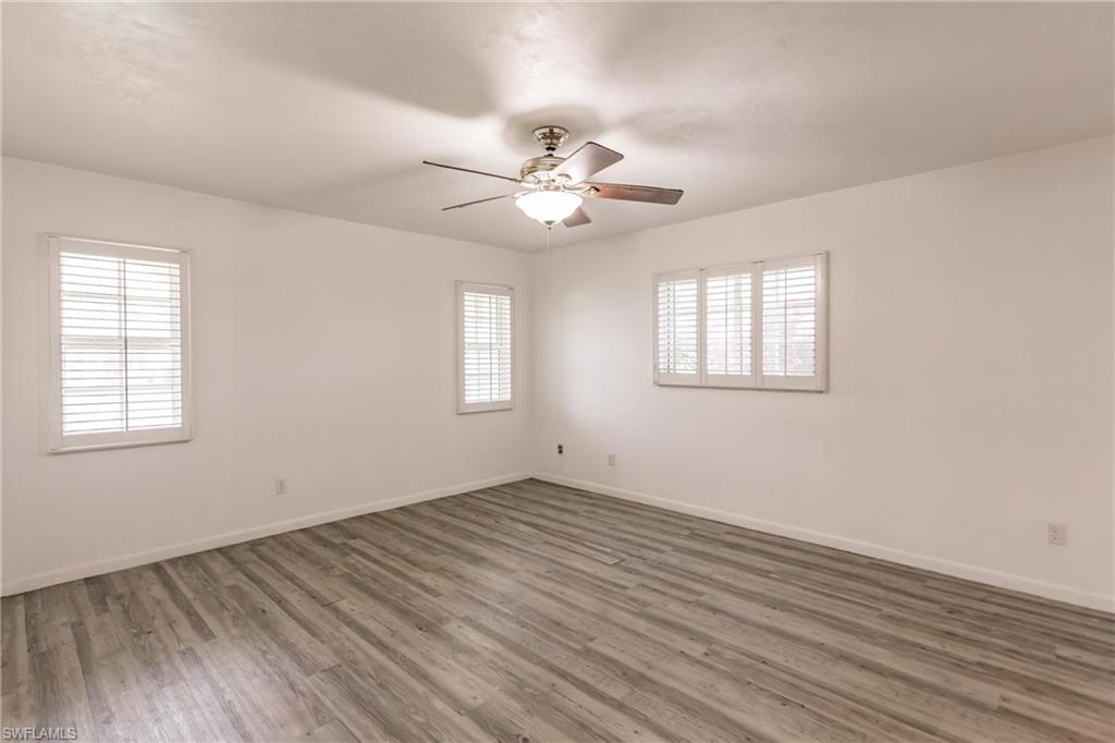 NAPLES PARK - Residential