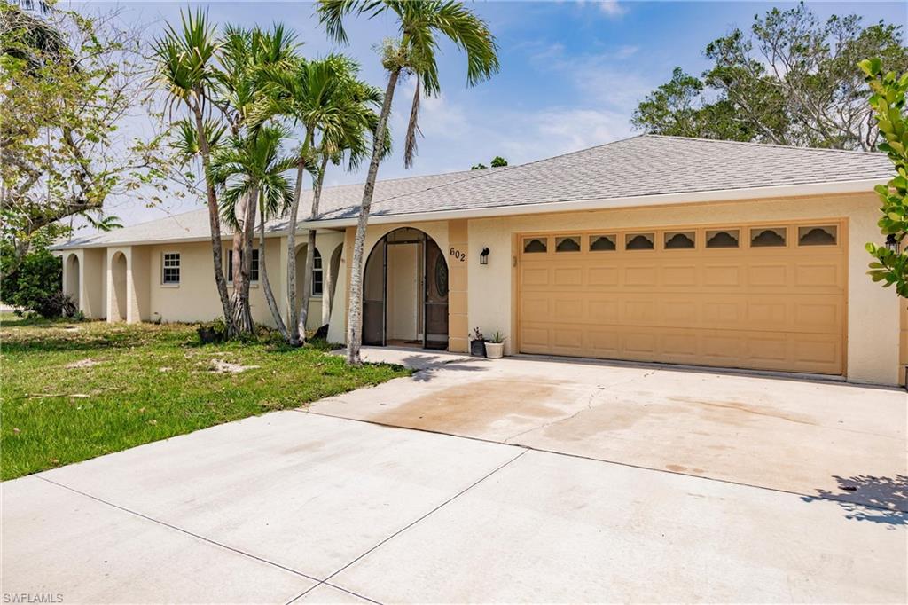 NAPLES PARK - Residential