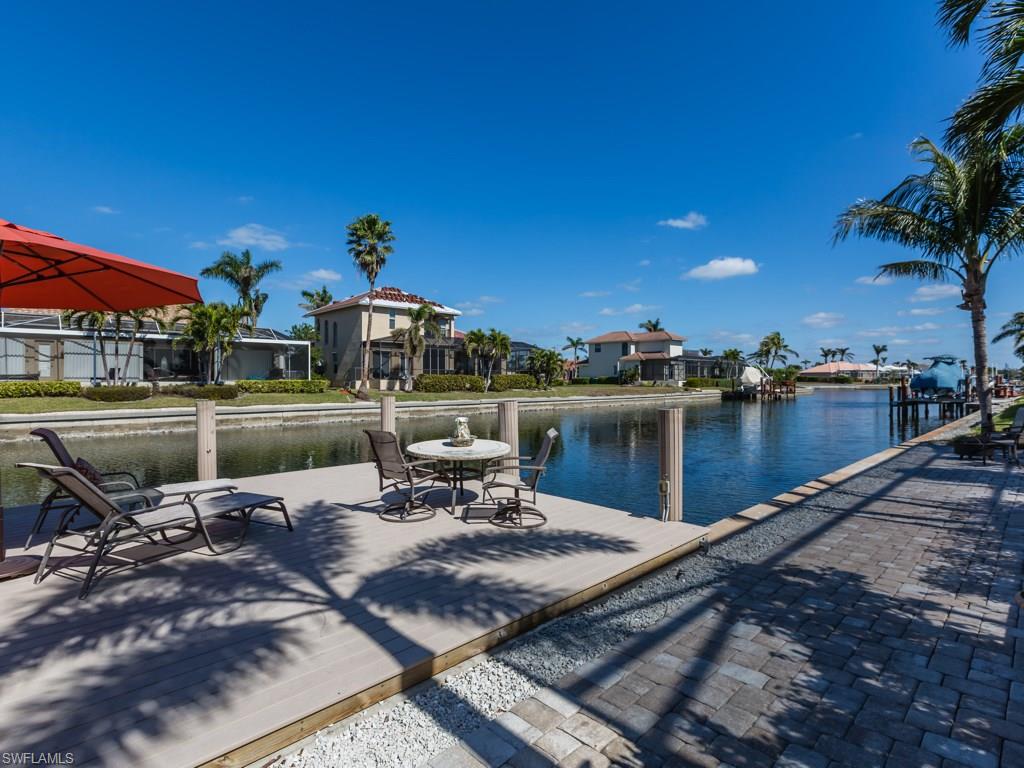 MARCO BEACH - Residential