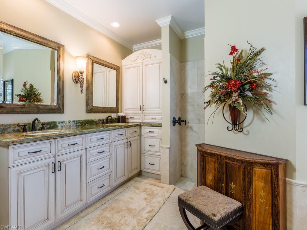 MARCO BEACH - Residential