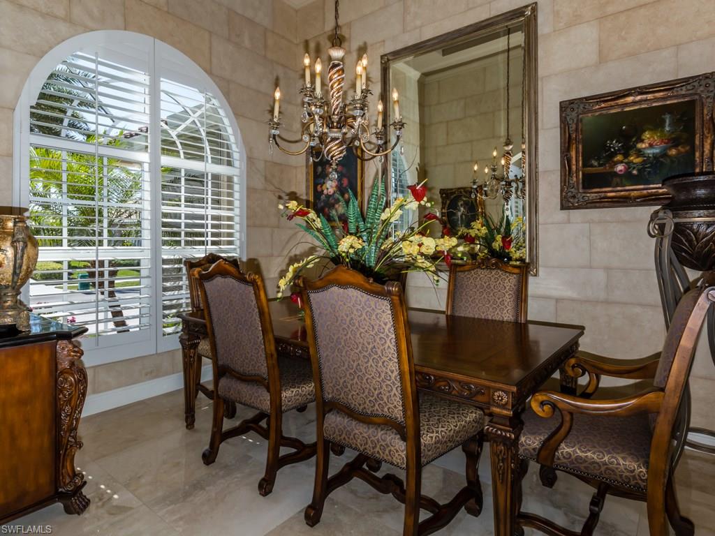 MARCO BEACH - Residential