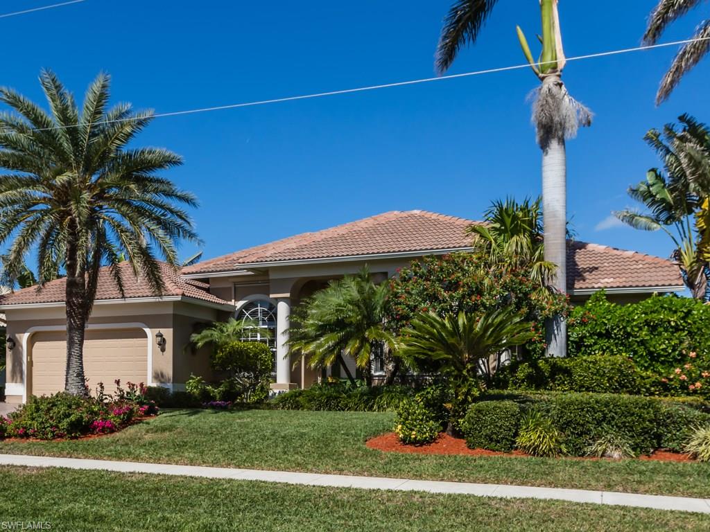 MARCO BEACH - Residential