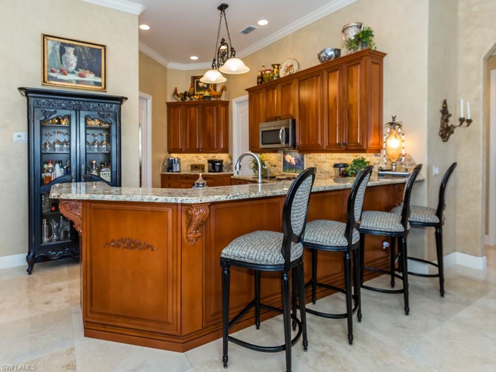 MARCO BEACH - Residential