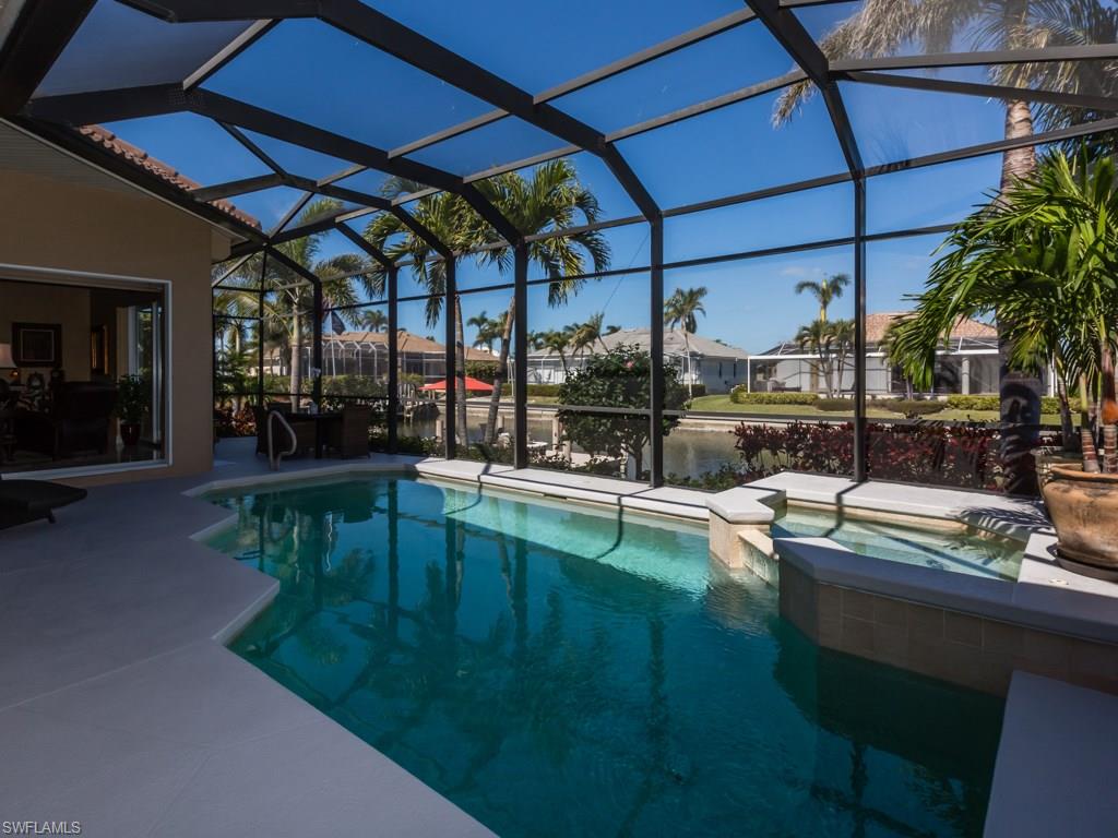 MARCO BEACH - Residential