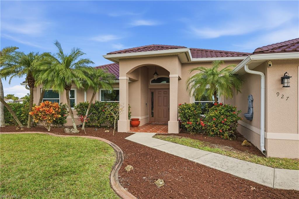 CAPE CORAL - Residential