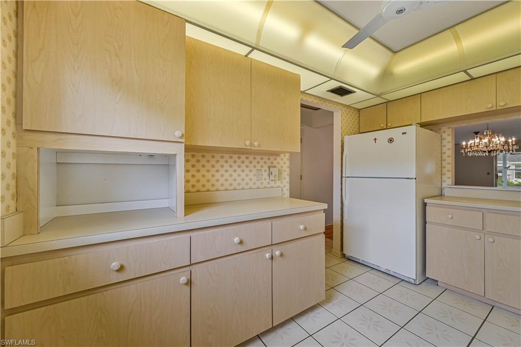 MYERLEE GOLFSIDE EAST CONDO - Residential