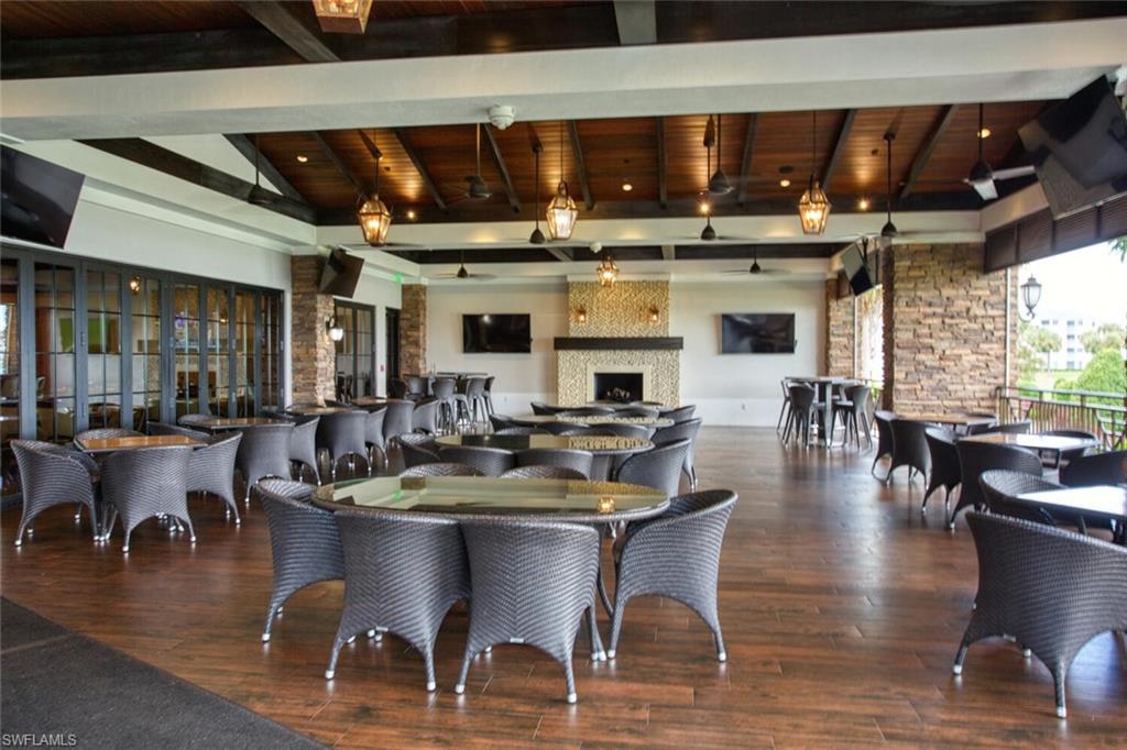 FAIRWAY ISLES - Residential