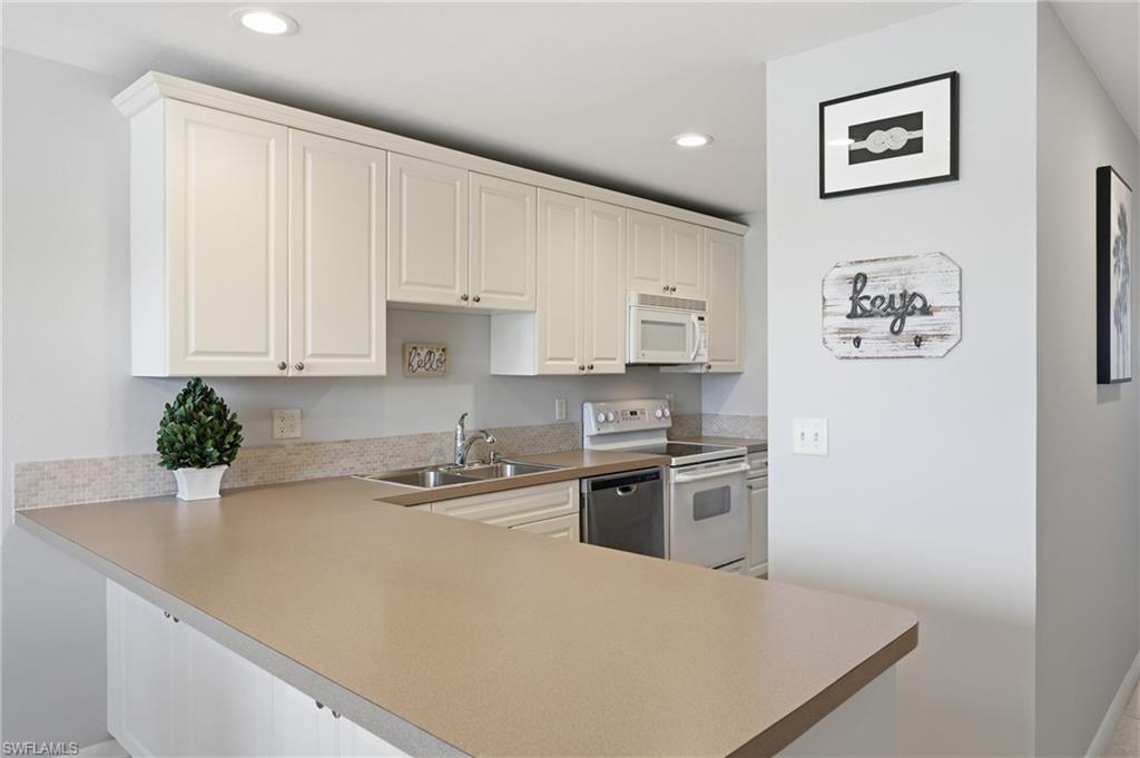 VILLA GRANDE - Residential