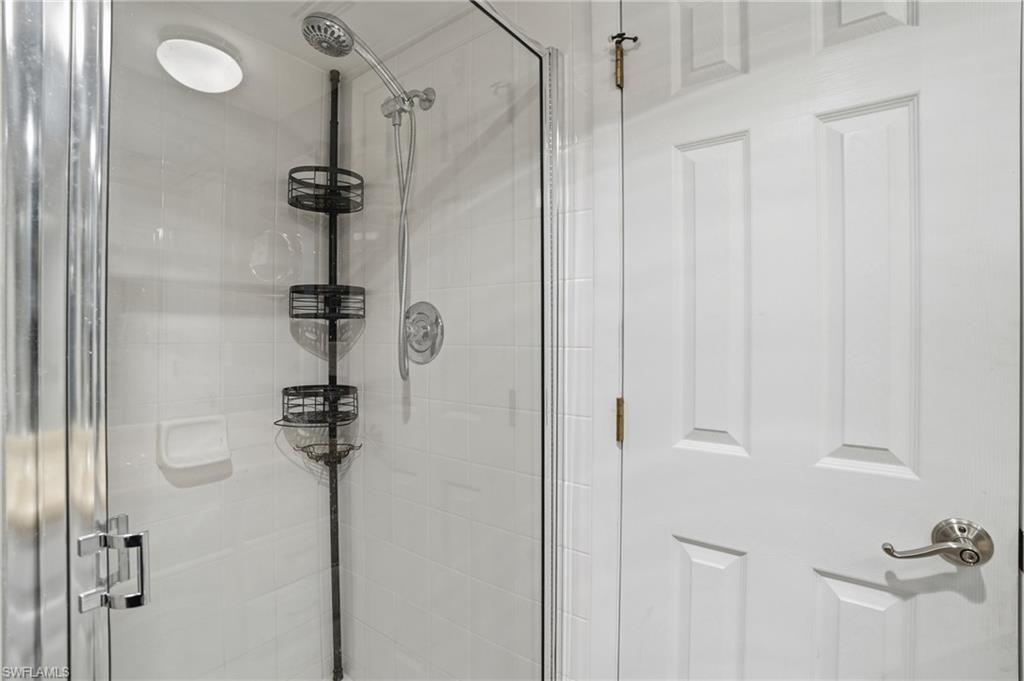 VILLA GRANDE - Residential