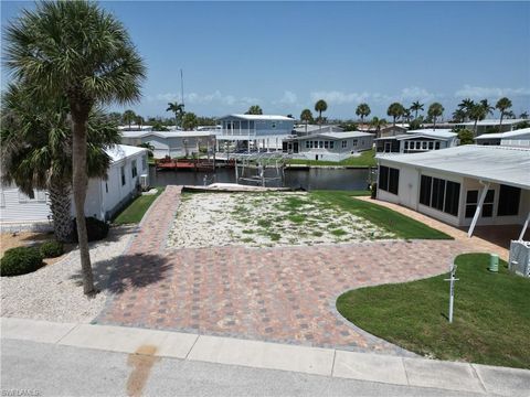 17621 Peppard DR FORT MYERS BEACH FL 33931