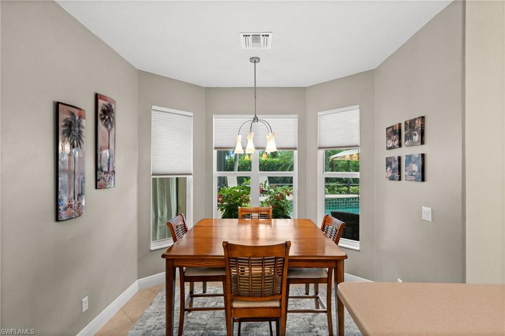 BELLE LAGO - Residential