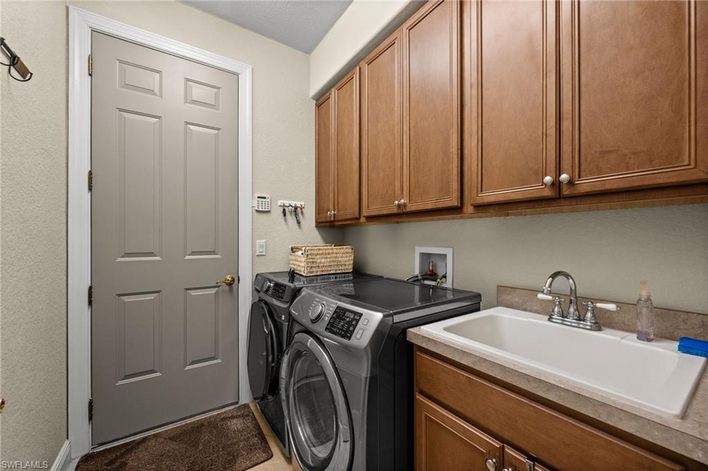 BELLE LAGO - Residential