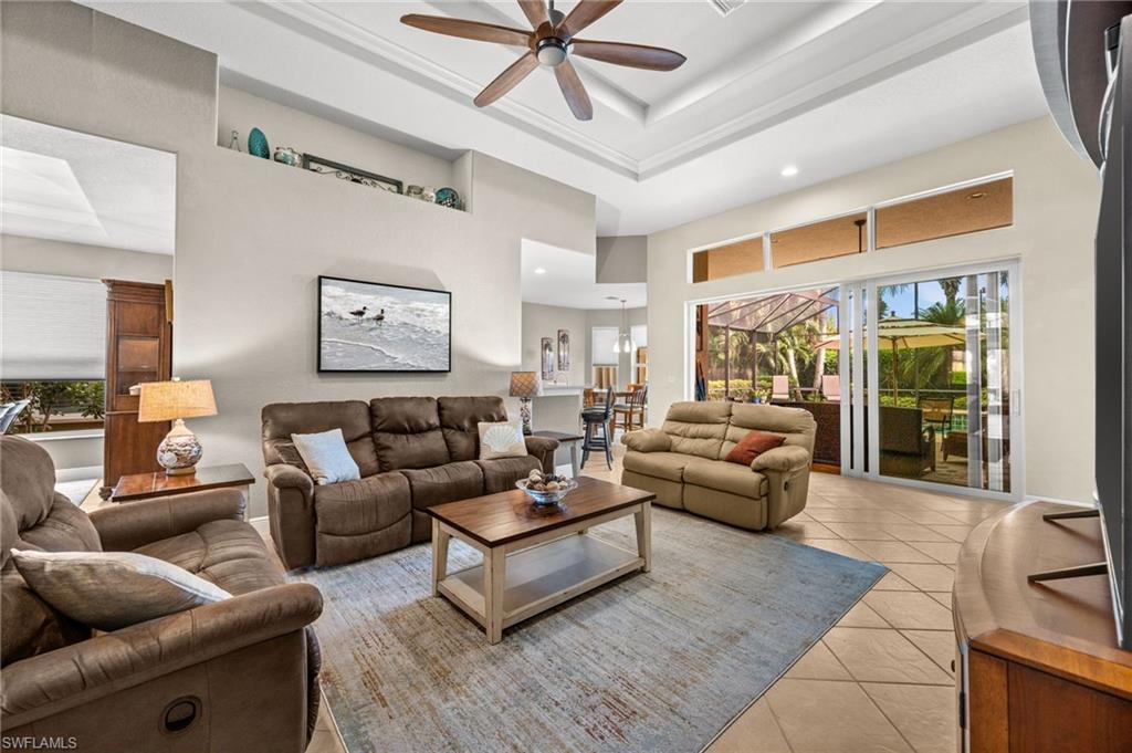 BELLE LAGO - Residential