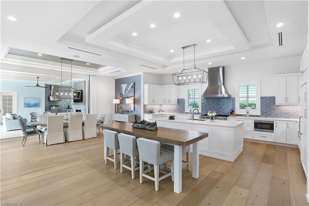 OLDE NAPLES - Residential