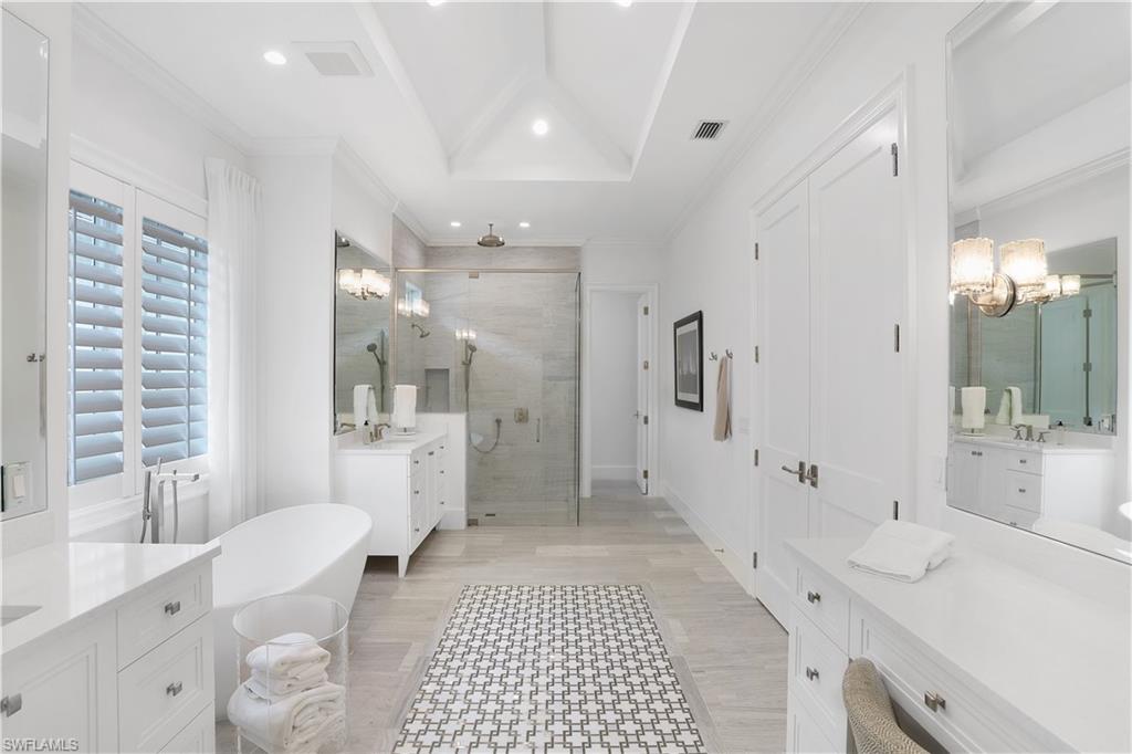 OLDE NAPLES - Residential