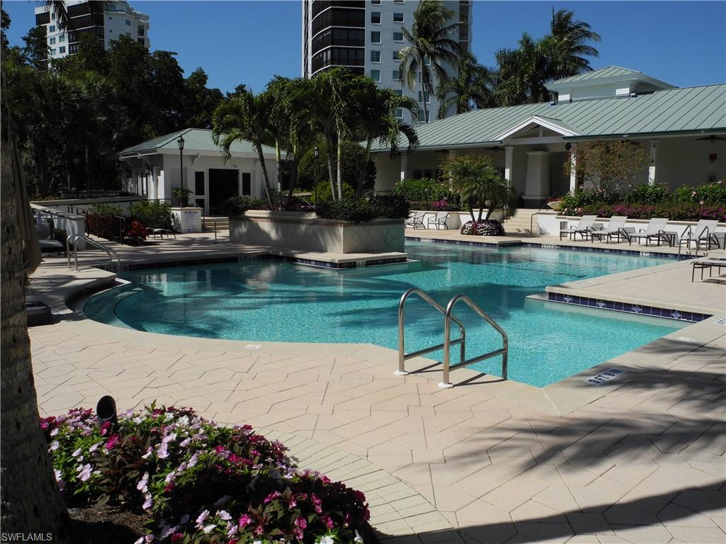 MONTEGO AT COVE TOWERS - Residential