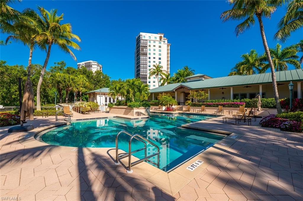 MONTEGO AT COVE TOWERS - Residential