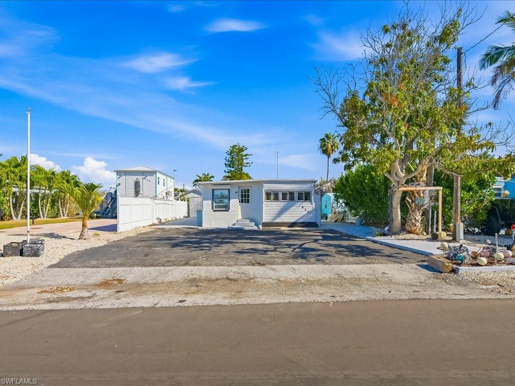 GOODLAND ISLES - Residential