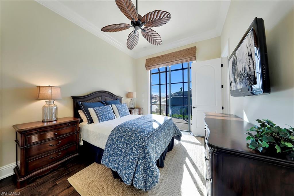 MARCO BEACH - Residential