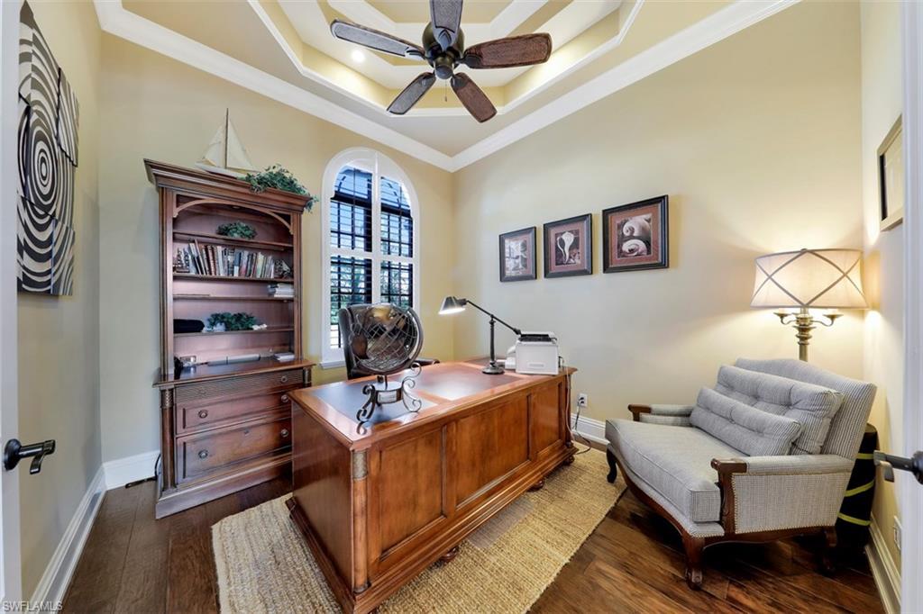 MARCO BEACH - Residential