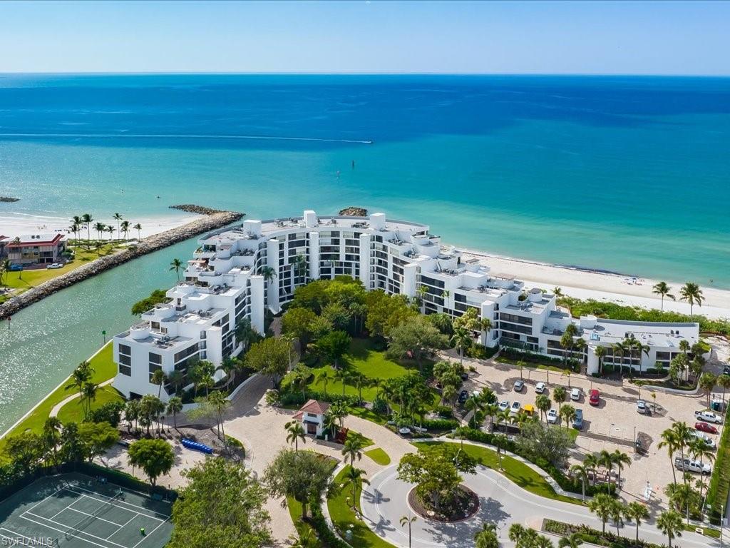 ADMIRALTY POINT - Residential