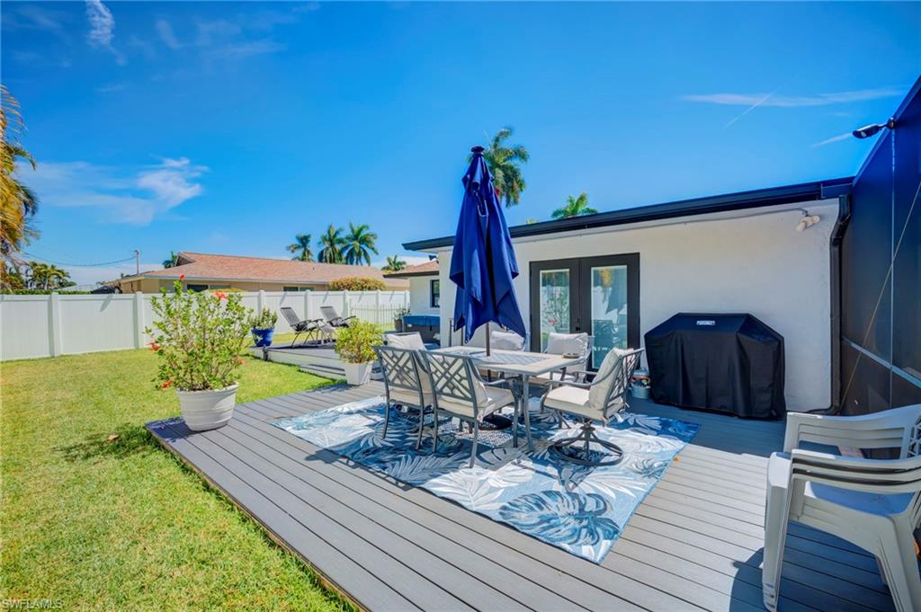 TOWN AND RIVER - Residential