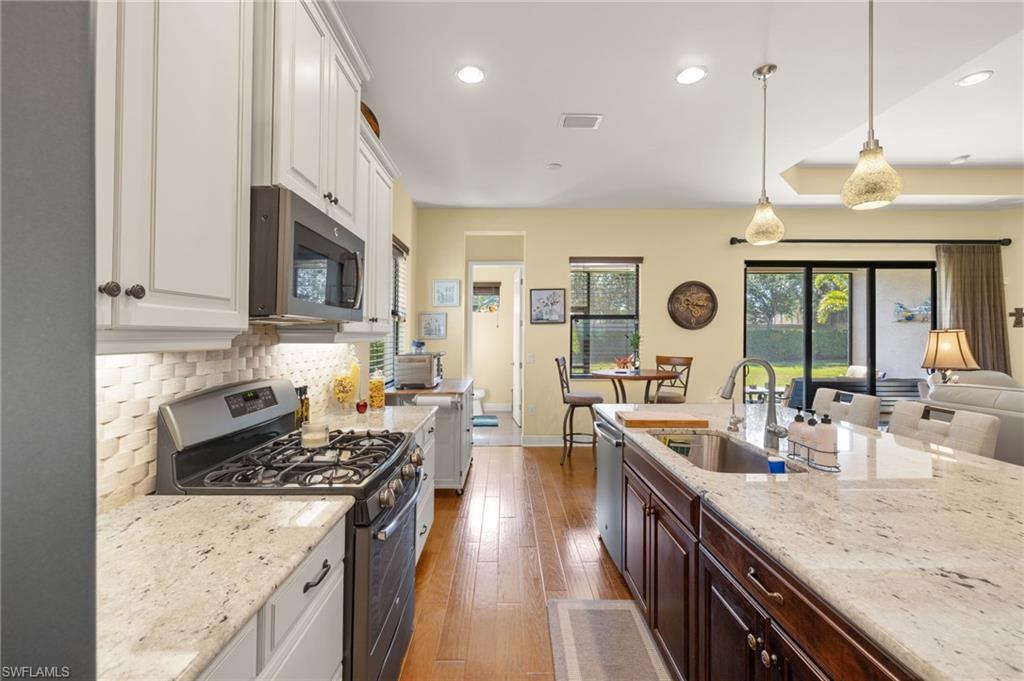 ESTERO PLACE - Residential