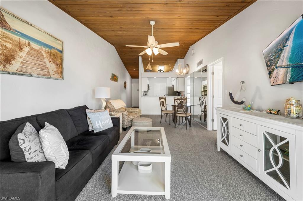 MARINER APTS MARCO ISLAND - Residential