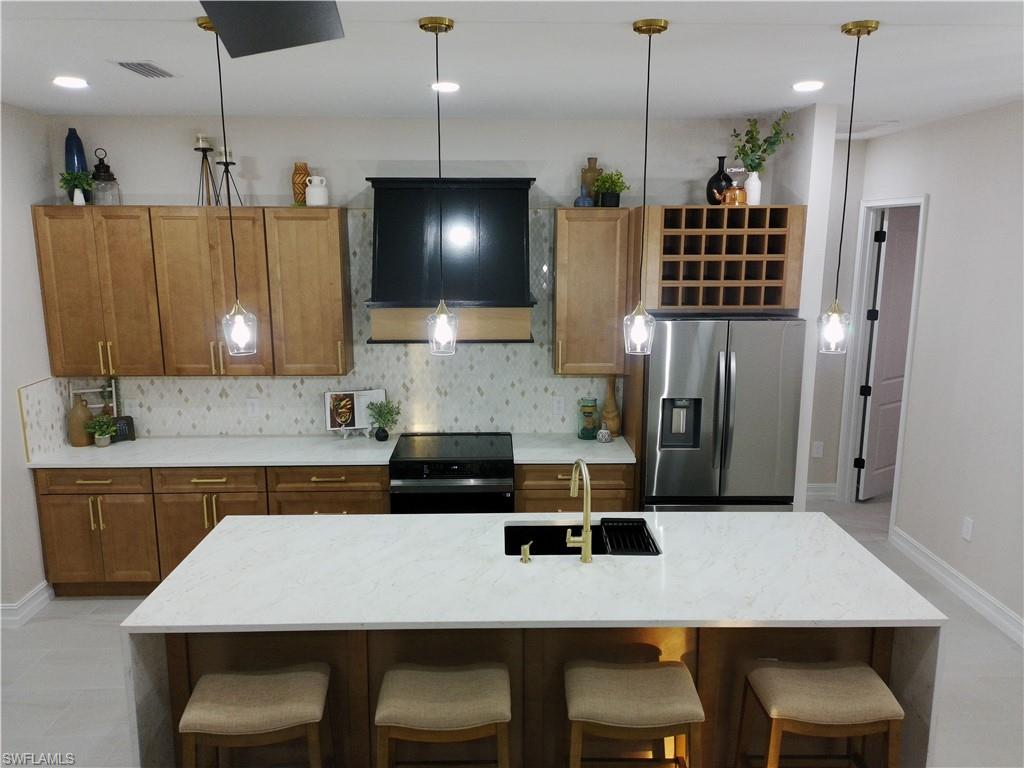 LEHIGH ESTATES - Residential