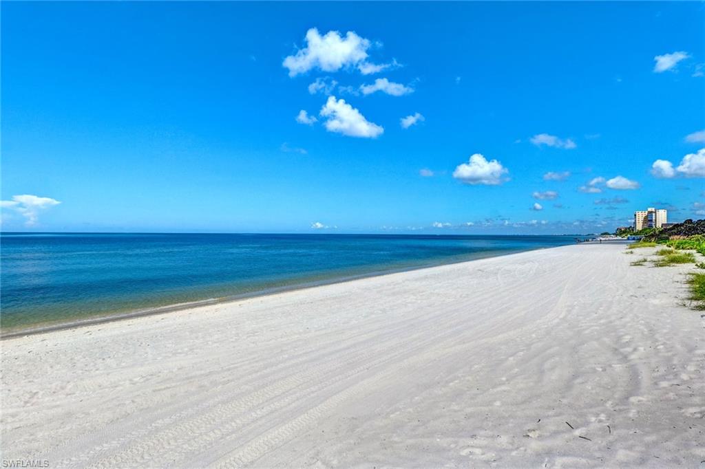 BILTMORE AT BAY COLONY - Residential