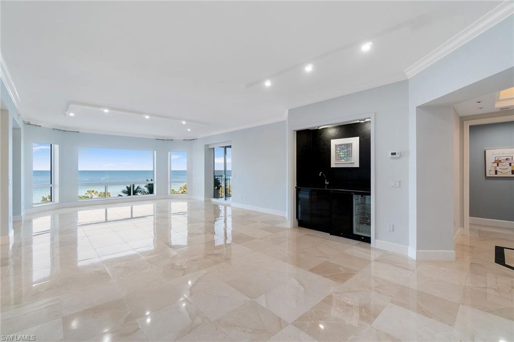 BILTMORE AT BAY COLONY - Residential