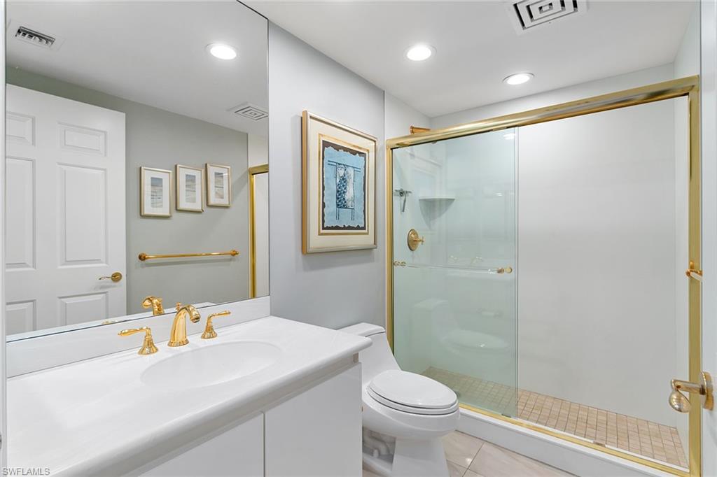 BILTMORE AT BAY COLONY - Residential